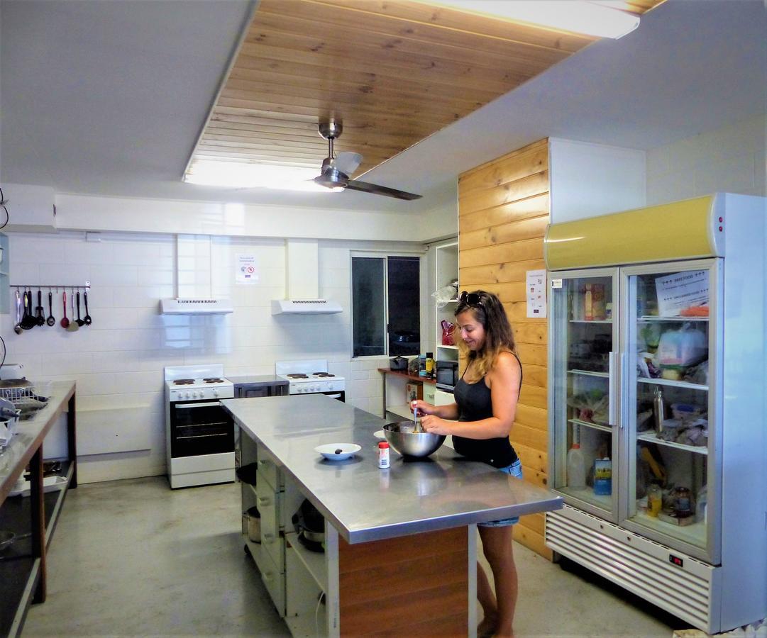 Foreign Exchange Accommodation-Beachside Таунсвилл Экстерьер фото